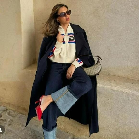 ZARA STRAIGHT CUT HIGH WAIST JEANS ZW COLLECTION - Picture 2 of 7